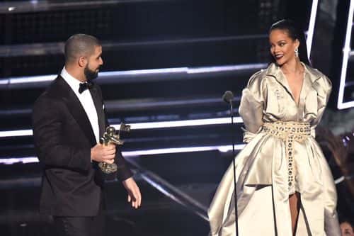 Drake presents Rihanna with the The Video Vanguard Award during the 2016 MTV Video Music Awards at Madison Square Garden on August 28, 2016 in New York City.
