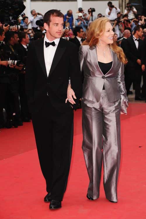 Faye Dunaway (R) and Liam O'Neill attend  the