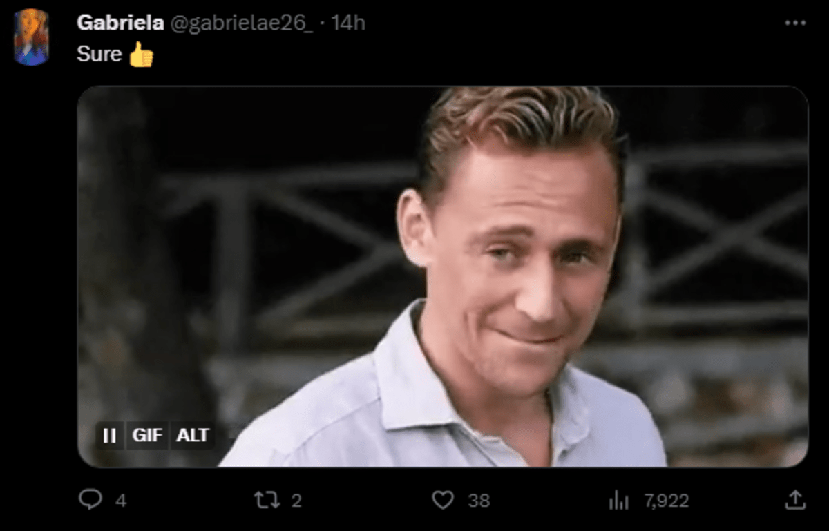 Tom Hiddleston memes flooded the internet (@gabrielae26_)