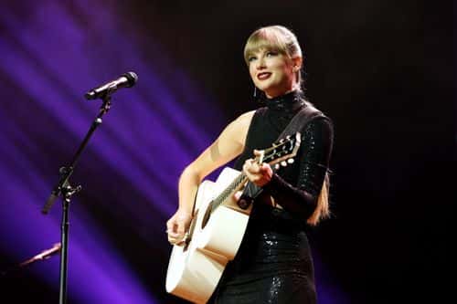 NSAI Songwriter-Artist of the Decade honoree, Taylor Swift performs onstage during NSAI 2022 Nashville Songwriter Awards at Ryman Auditorium on September 20, 2022 in Nashville, Tennessee.