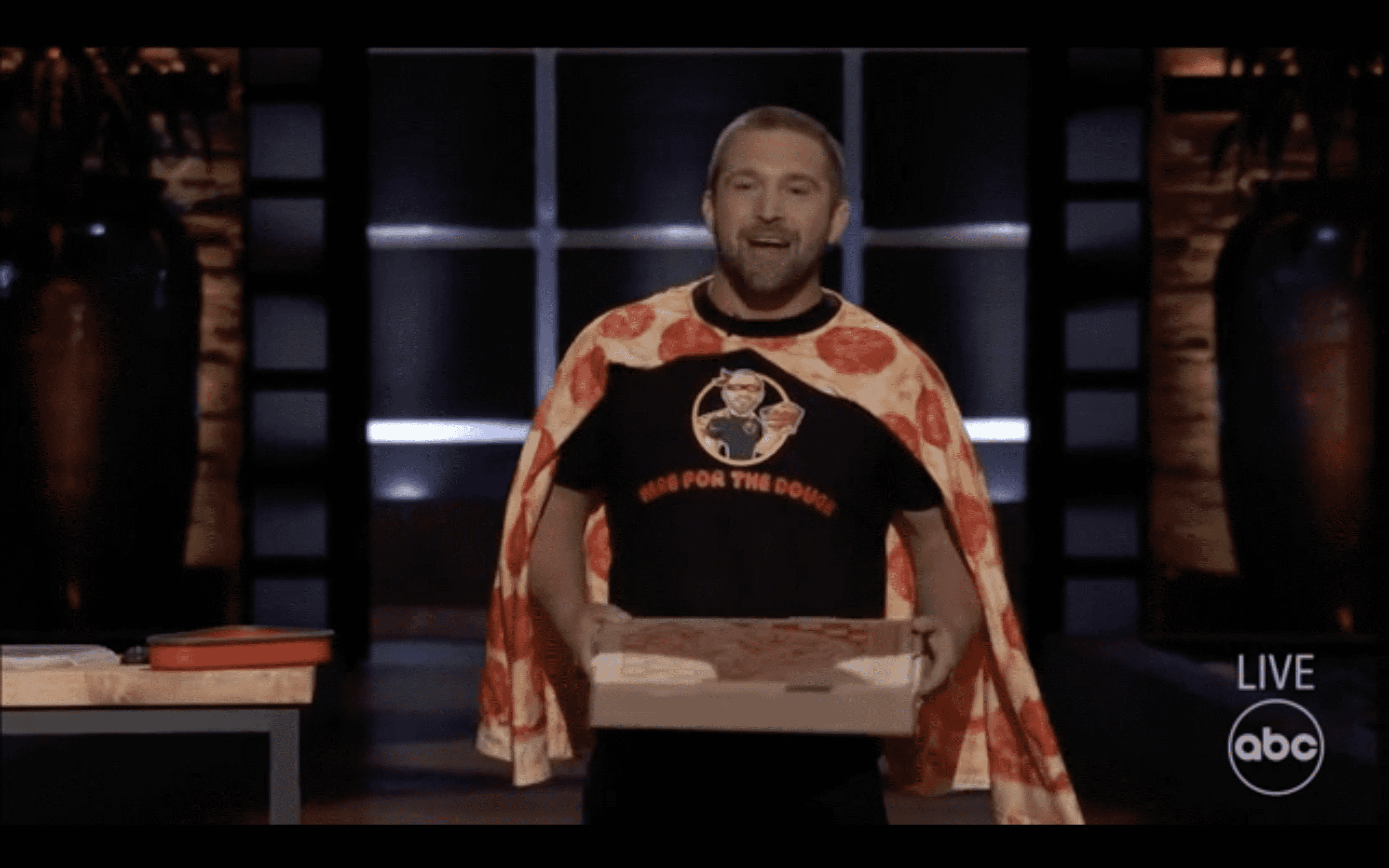 Viral Pizza Pack Container (Seen on Shark Tank) is Collapsible and Genius