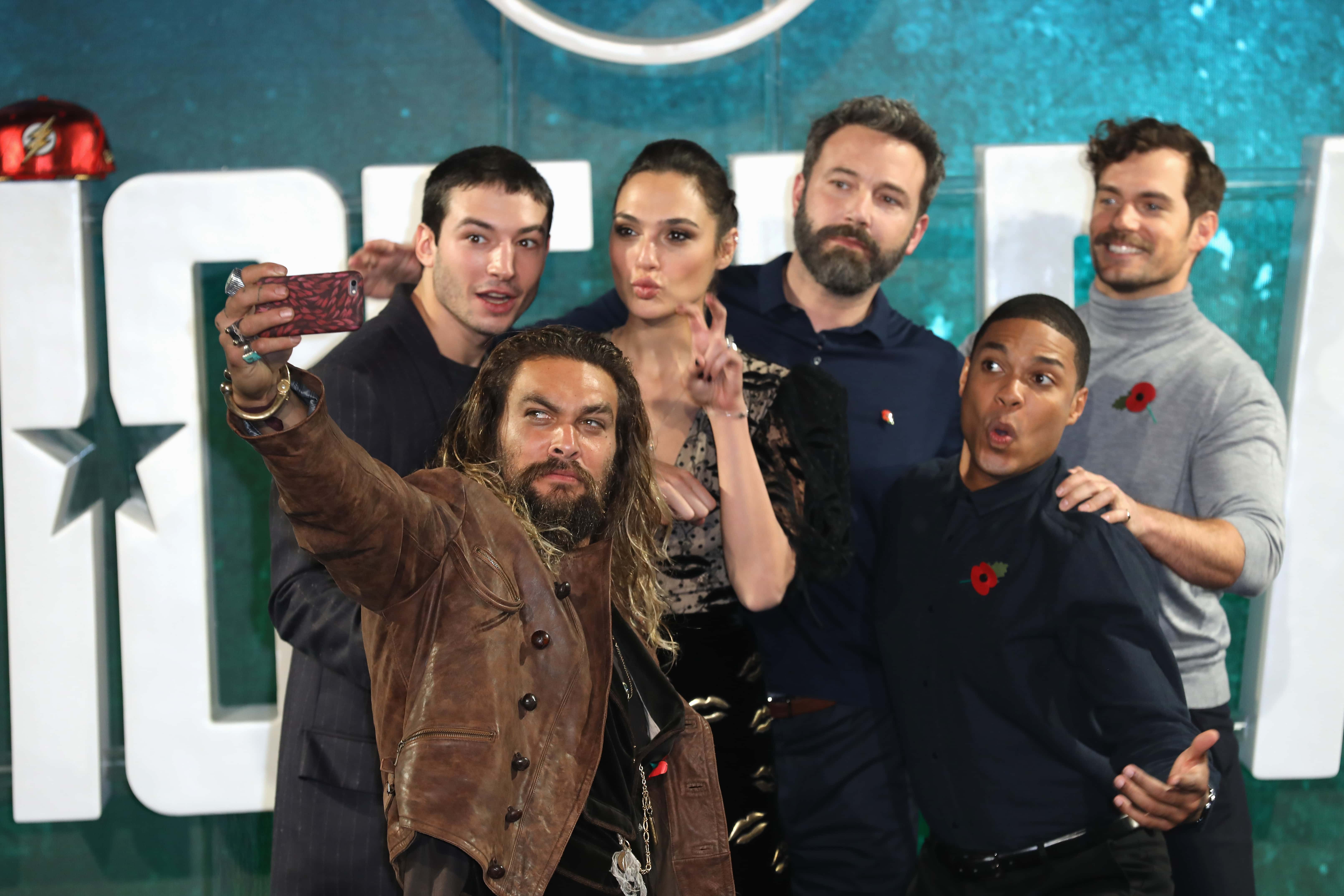 Actors Jason Momoa, Ezra Miller, Gal Gadot, Ben Affleck, Ray Fisher and Henry Cavill attend the 'Justice League' photocall at The College on November 4, 2017 in London, England.