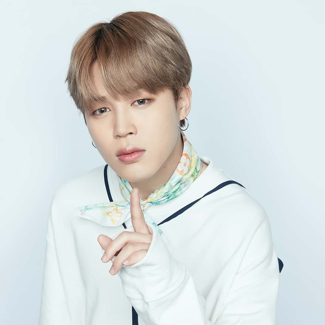 BTS’ Jimin surprises ARMY with VLive chat during filming break, fans ...