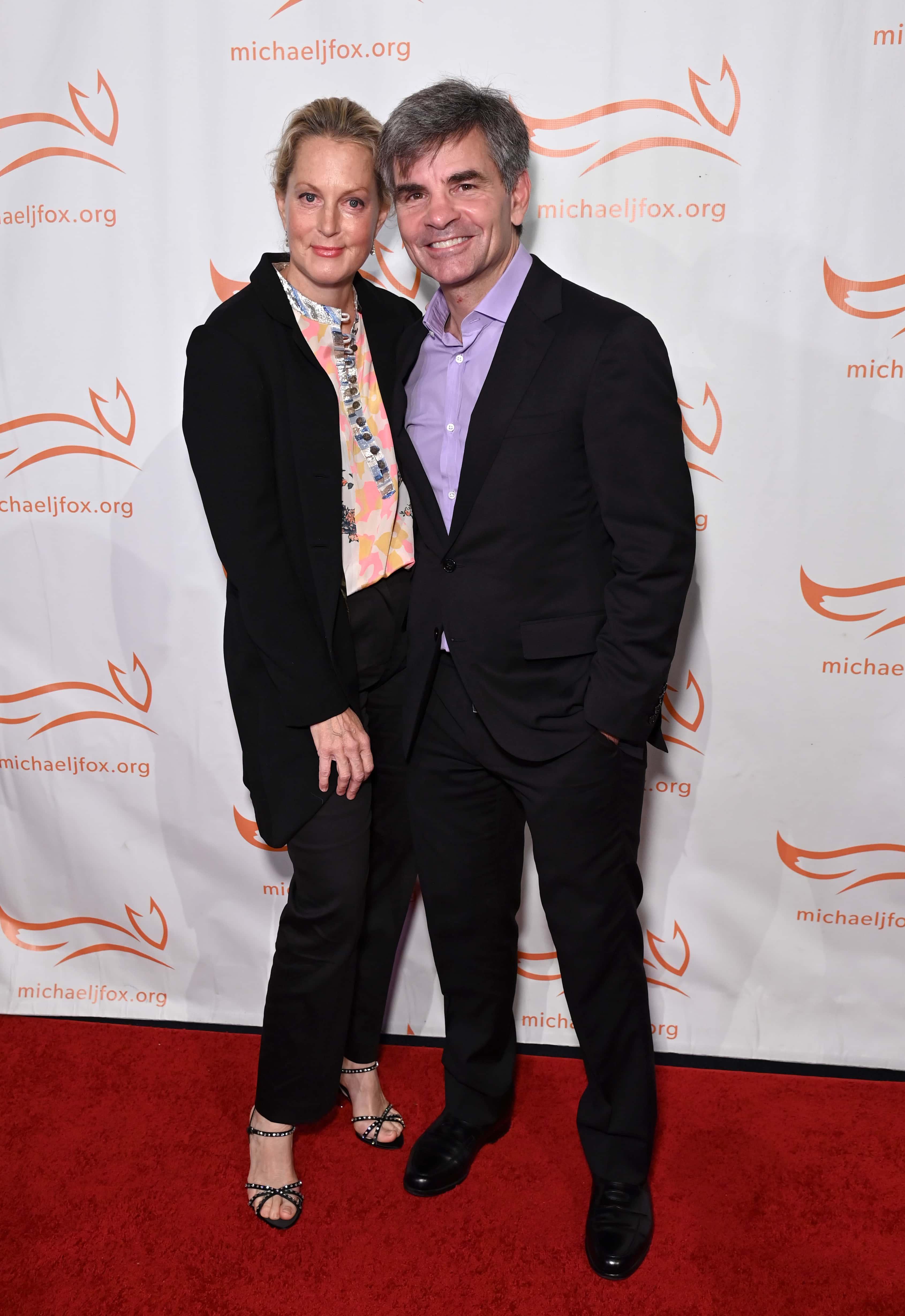 Ali Wentworth and George Stephanopoulos attend the 2022 A Funny Thing Happened On The Way To Cure Parkinson's at Cipriani South Street on October 29, 2022 in New York City.