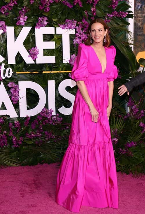 Julia Roberts attends the premiere of Universal Pictures'