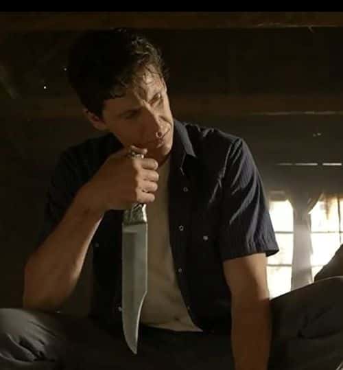 T J Power enacted the role of Parris ( IMDB)