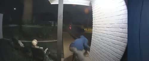 CCTV visuals captured the parcel thieves stealing packages ( KXAN screenshot/ YouTube)