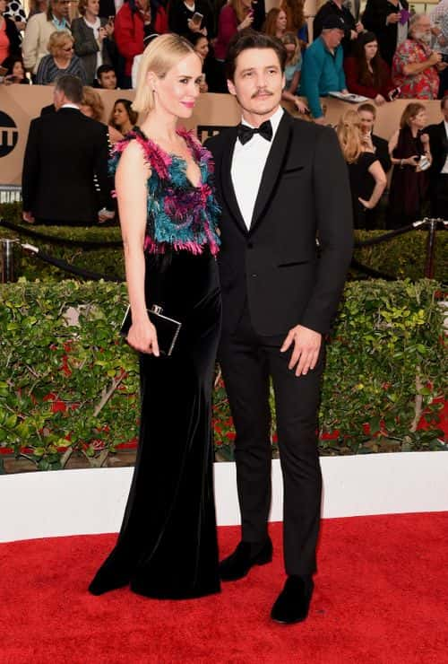 Actress Sarah Paulson (L) and actor Pedro Pascal attend The 22nd Annual Screen Actors Guild Awards at The Shrine Auditorium on January 30, 2016 in Los Angeles, California. 25650_015