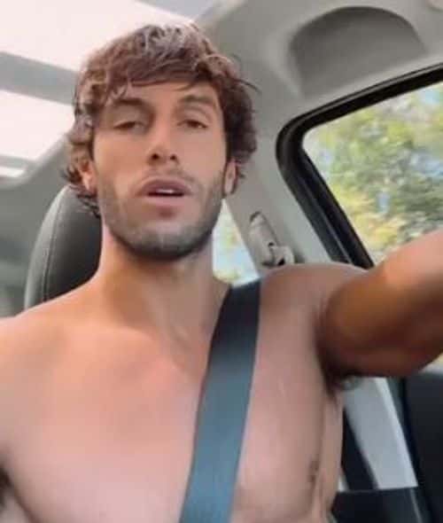 Elias Chigros explaining the incident ( Instagram/ Elias Black)