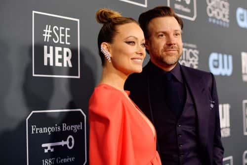 Olivia Wilde (L) and  Jason Sudeikis attend the 25th Annual Critics' Choice Awards at Barker Hangar on January 12, 2020 in Santa Monica, California.