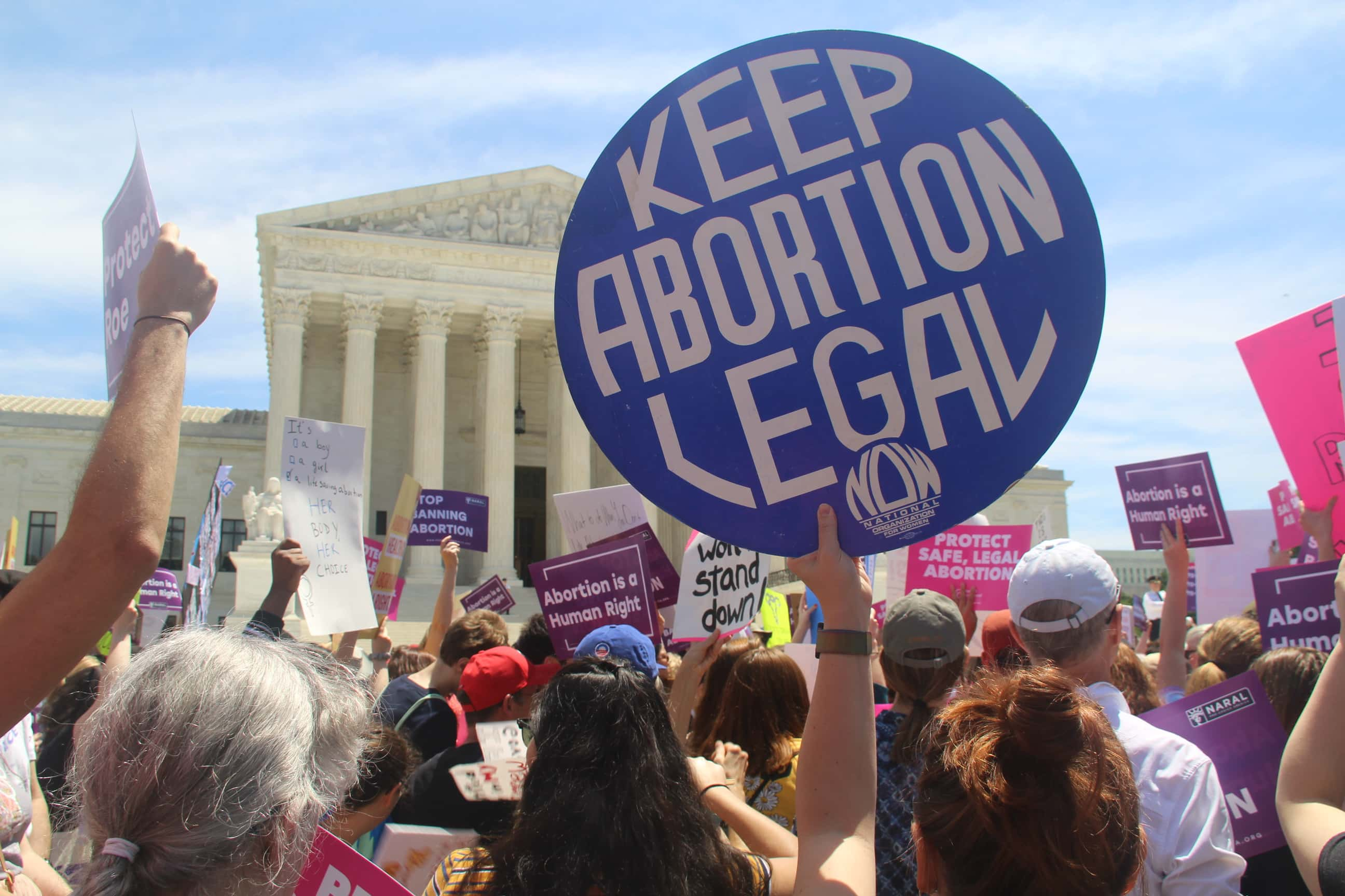 Thousands Of Women And Rights Groups March Across US In #StopTheBans ...