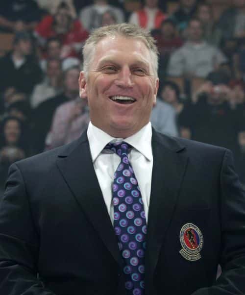 Brett Hull shows off his Hall of Fame blazer at the Hockey Hall of Fame Legends Game at the Air Canada Centre on November 8, 2009 in Toronto, Canada.