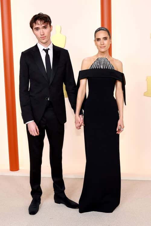 (L-R) Stellan Connelly Bettany and Jennifer Connelly attend the 95th Annual Academy Awards on March 12, 2023 in Hollywood, California.